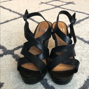 Gianni Bini wedge sandals